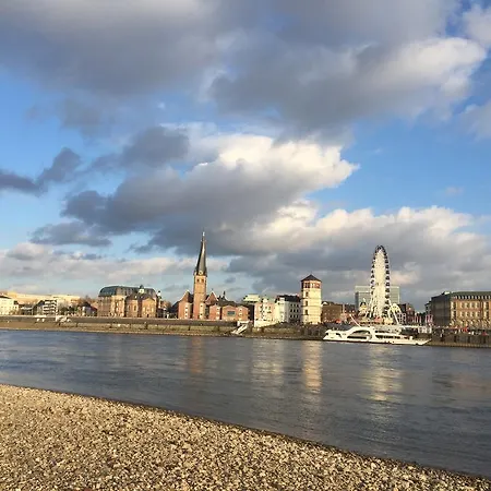 Barcelona 3* Düsseldorf