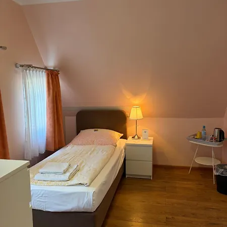 Barcelona Bed & Breakfast Dusseldorf