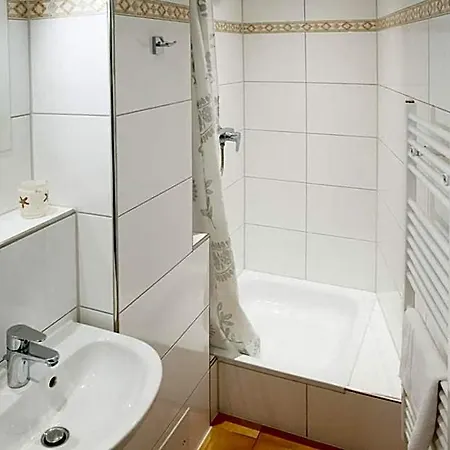 فندق Barcelona 3*
