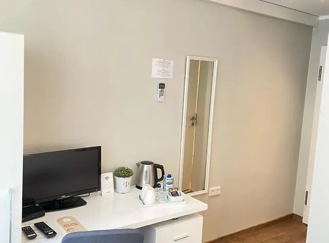 Barcelona Hotel 3*
